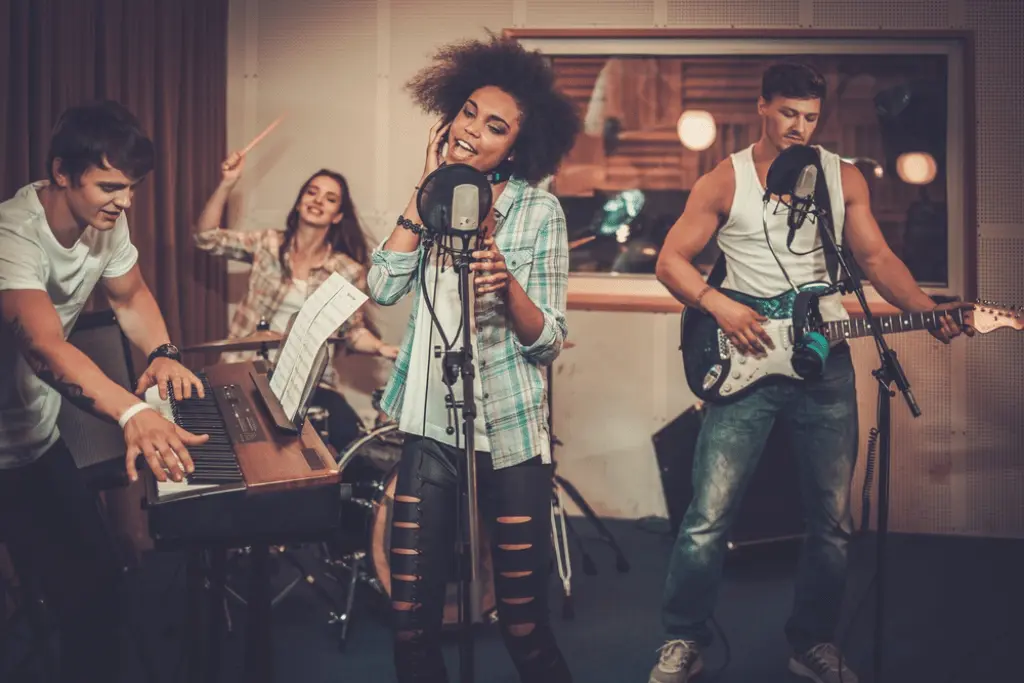 Practice music with friends